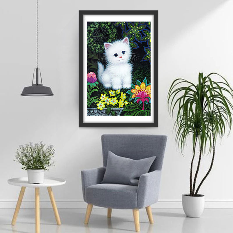 Chaton Blanc à Poil Hirsute sur l&