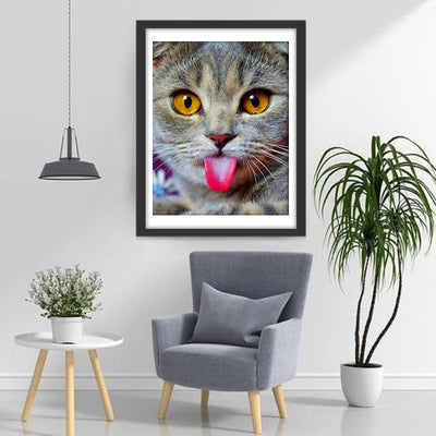 Chaton Mignon Tirant la Langue Broderie Diamant