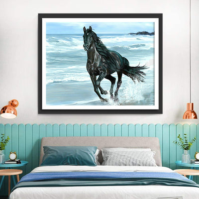Cheval Noir et la Mer Broderie Diamant