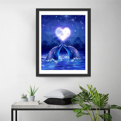 Couple de Dauphins et la Lune en Forme de Cœur Broderie Diamant