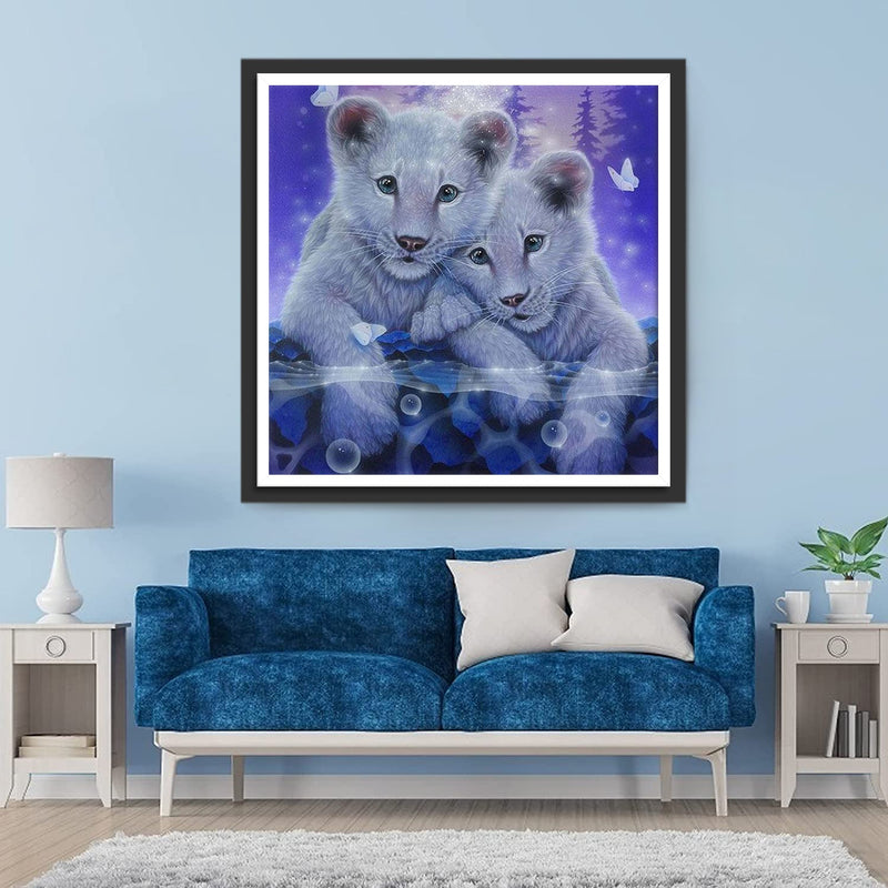 Duex Lionceaux Blancs dans l&