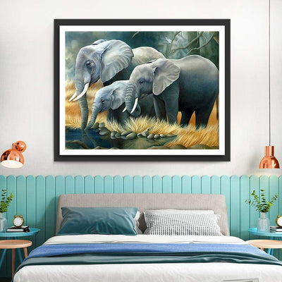 Famille d'Éléphants Buvant de l'Eau Broderie Diamant