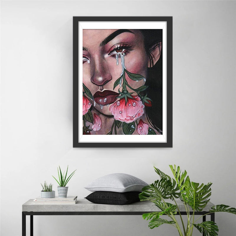 Femme avec Larmes de Fleurs Broderie Diamant