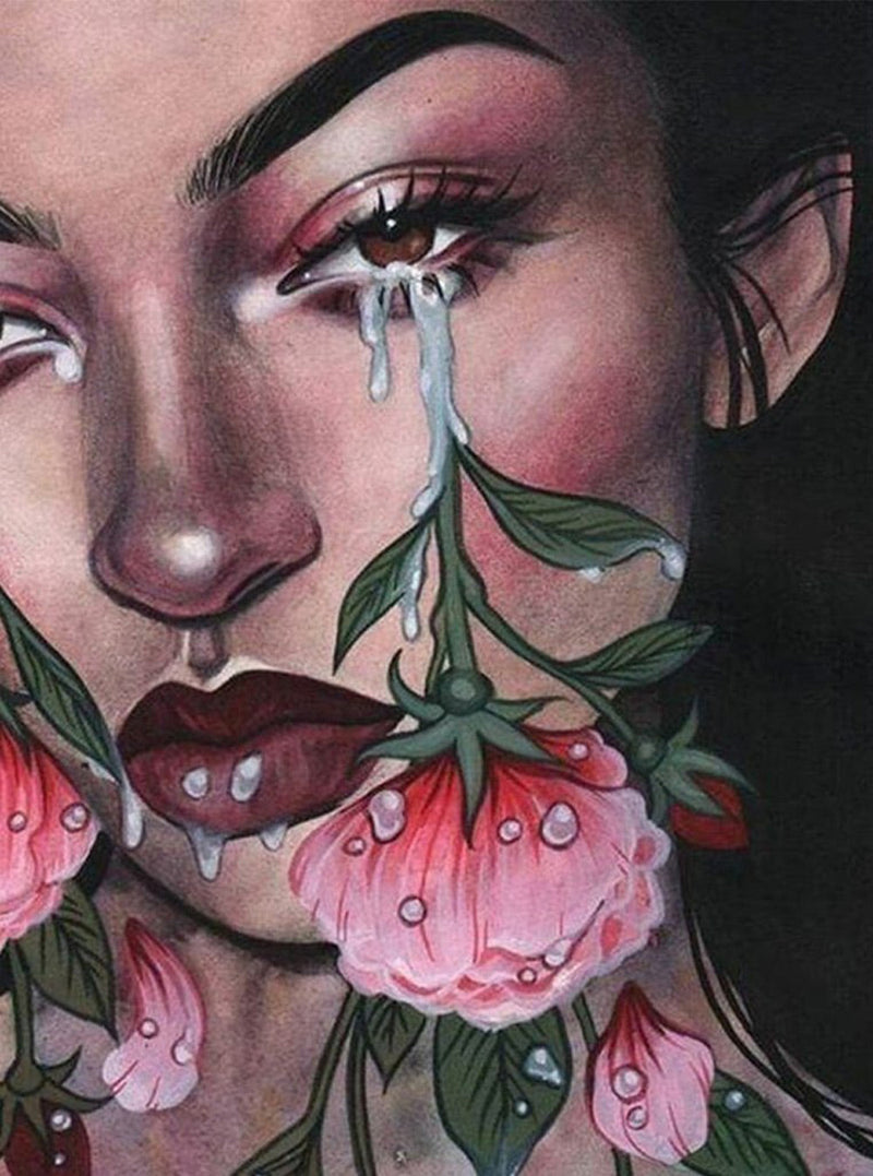 Femme avec Larmes de Fleurs Broderie Diamant