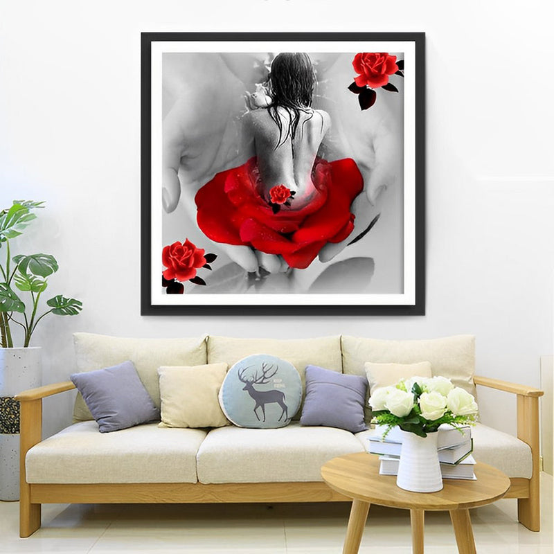 Femme et Roses Rouges Broderie Diamant