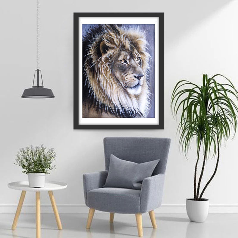 Lion Doré à la Crinière Longue Broderie Diamant
