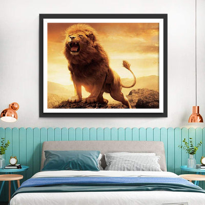 Lion Rugissant dans les Montagnes Broderie Diamant