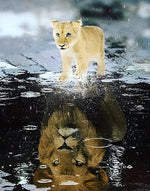 Lionceau et Grand Lion dans le Reflet Animal Broderie Diamant