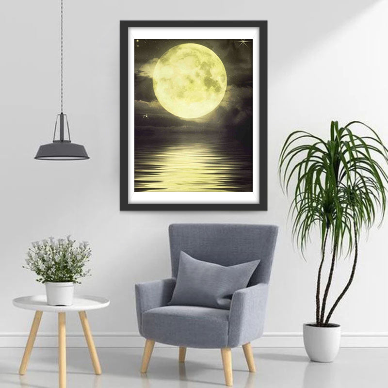 Lune et son Reflet dans la Mer Broderie Diamant