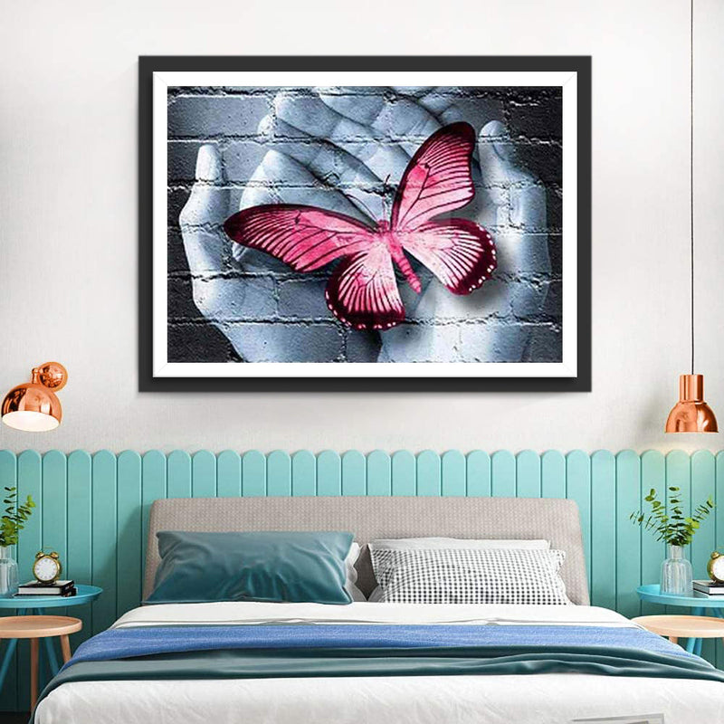 Papillon Rose et les Mains Broderie Diamant
