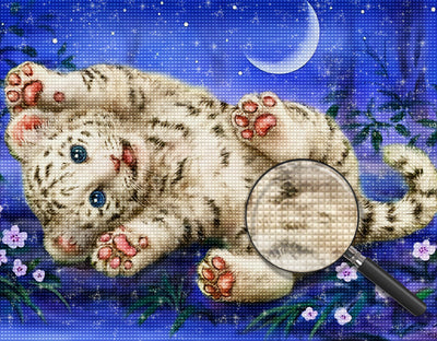 Petit Tigre Blanc Jouant Broderie Diamant