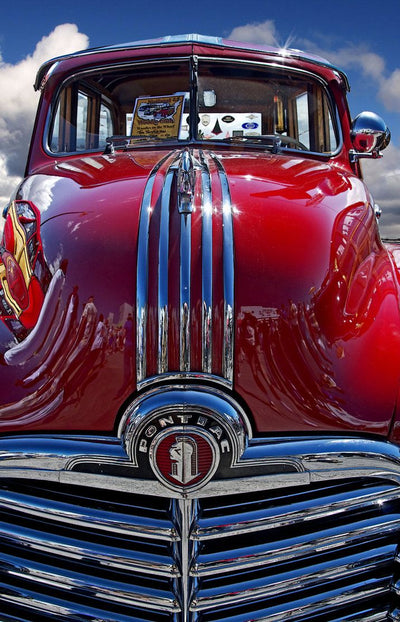 Pontiac Streamliner Rouge Broderie Diamant