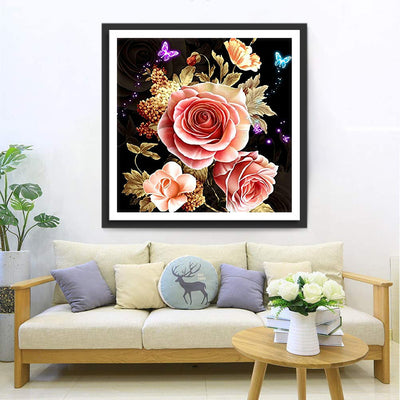 Roses avec des Feuilles Dorées Broderie Diamant