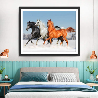Tois Chevaux Différants dans la Neige Broderie Diamant